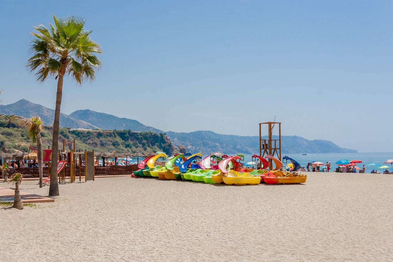 Apartament Burriana Playa Carmona Nerja Zewnętrze zdjęcie