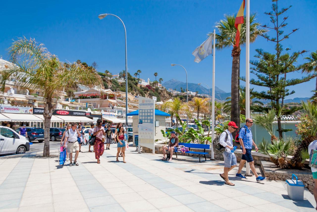 Apartament Burriana Playa Carmona Nerja Zewnętrze zdjęcie